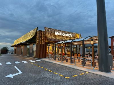 McDonald’s abre su primer restaurante en San José de la Rinconada y consolida su presencia en Andalucía